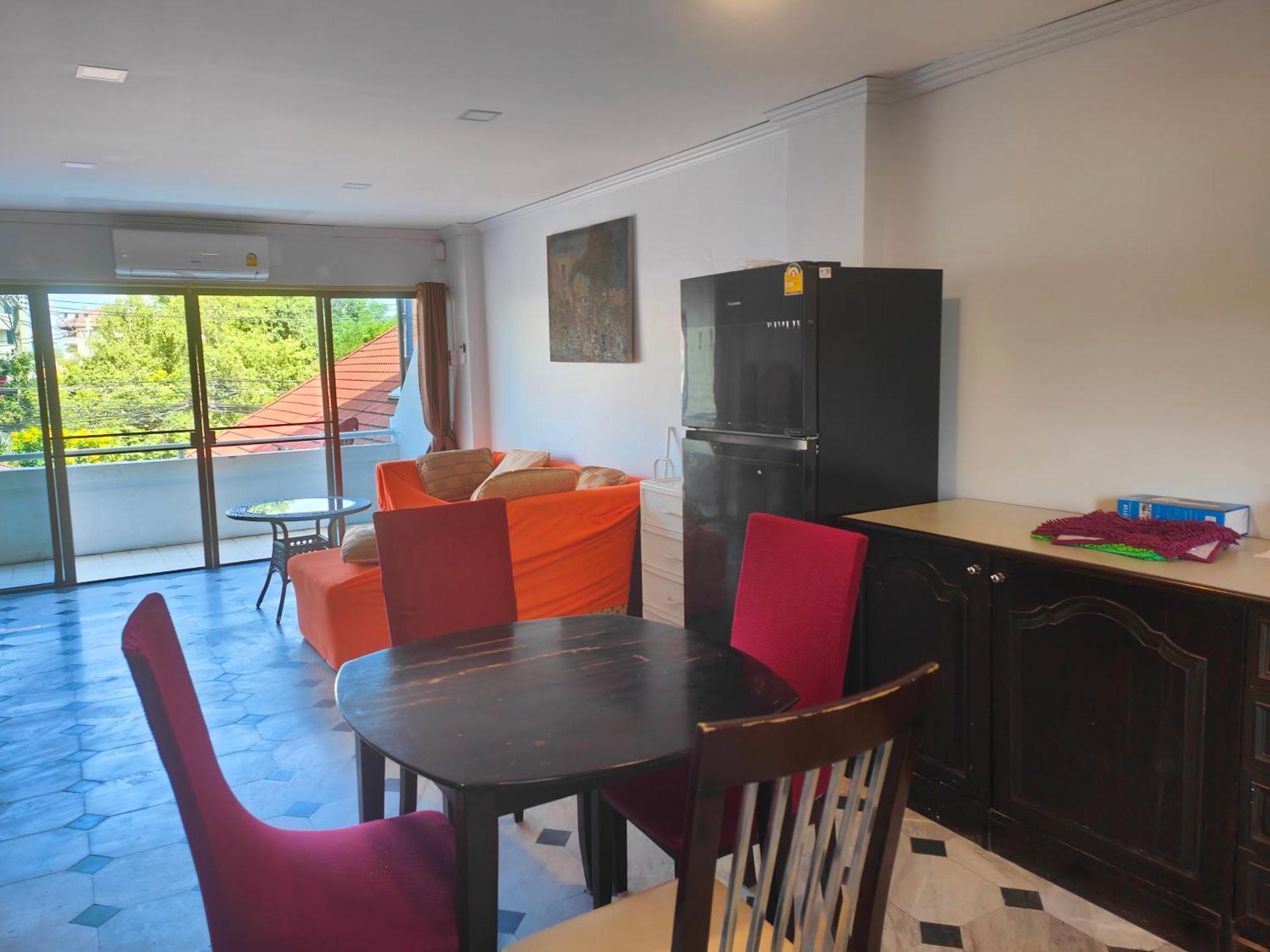 Jomtien Hill Resort Pratamnak Pattaya Ngoại thất bức ảnh